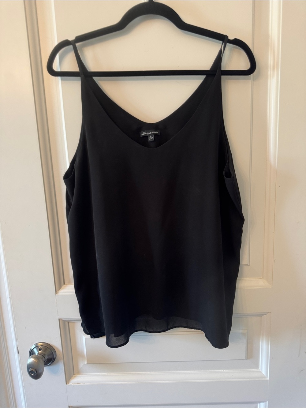 Shinestar Black V-Neck Lightweight Camisole